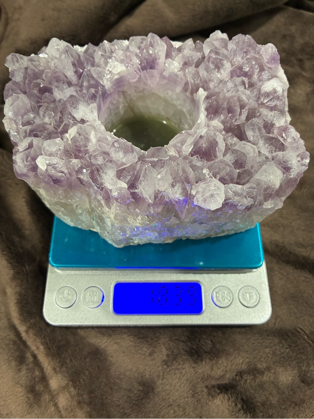 Amethyst Crystal Tealight Candle Holder - Purple Gem Accent - Picture 10 of 13